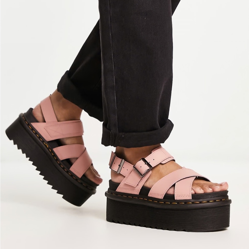 Dr. Martens Voss II in pink Sz 8
